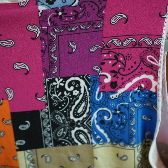 Cropped Tank Colorful Patterns - Picture 5 of 5